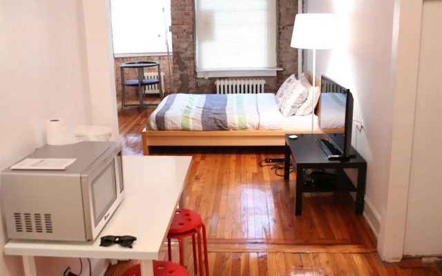 Metro Studio Apartment in Kipsbay