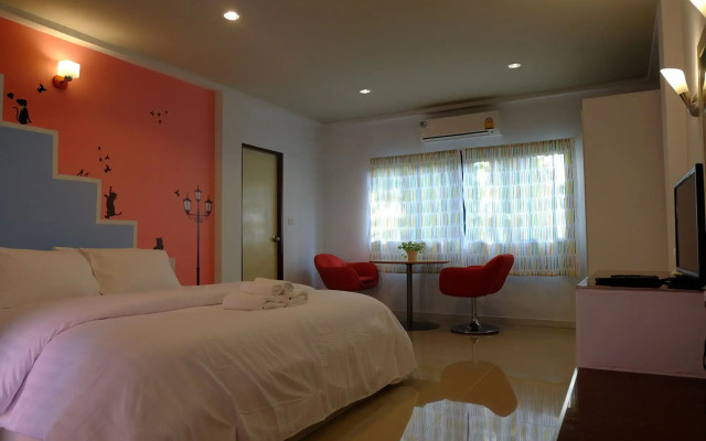 Juntima Place at Amphawa