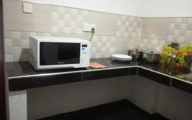 Chandra Holiday Home