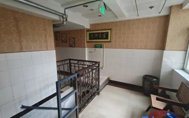 Gejiu Ruixing Hotel – Hotel Rooms – Gejiu