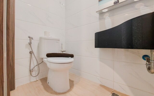 Cozy Living And Tidy Studio Sky House Bsd Apartment