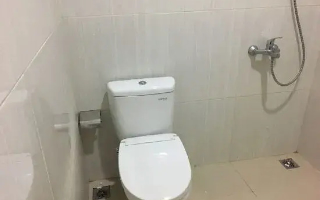 Crystal Guesthouse