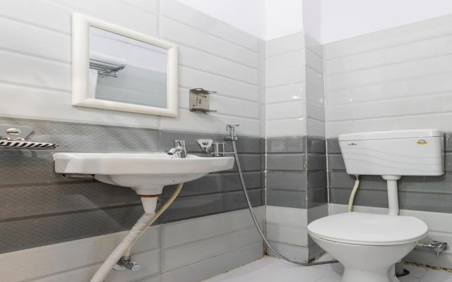 OYO Flagship 33019 Sartaaj