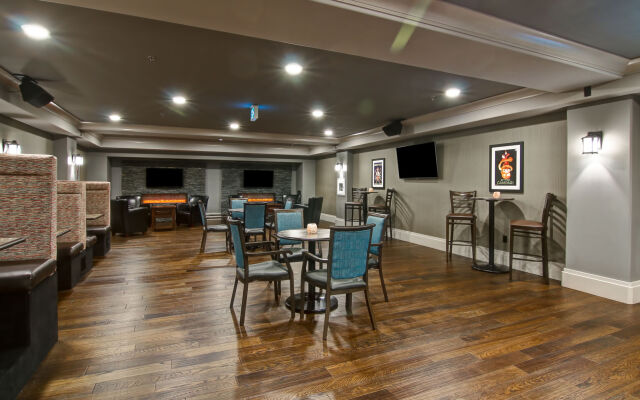 Chateau Nova Yellowknife