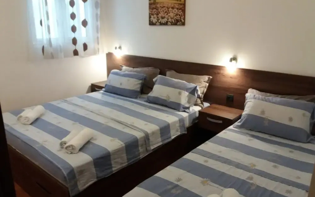 Kojic Apartments