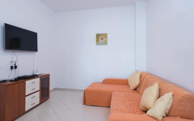 Amazing Home in Kuciste With Sauna, Wifi and 9 Bedrooms