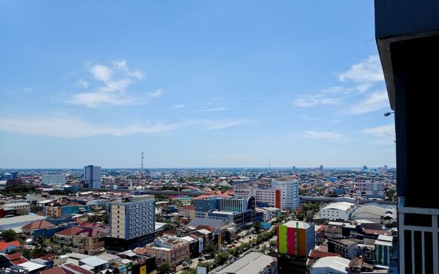 Relaxing Studio At Vida View Makassar Apartment