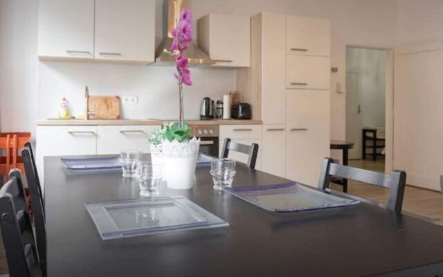 Pretty nice apartment near Hauptbahnhof