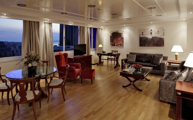 Piraeus Theoxenia Hotel