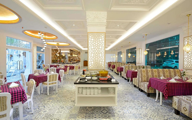 Sahira Butik Hotel Pakuan (Syariah Hotel)