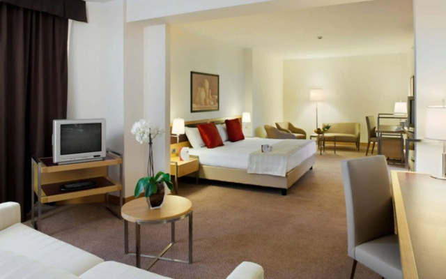 Golden Tulip Plaza Caserta