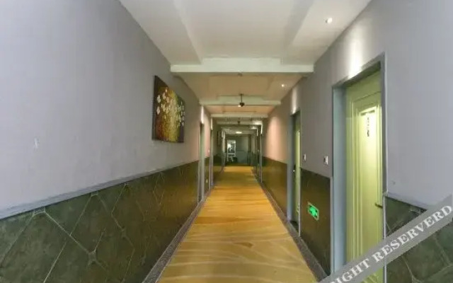 Tianzhirun Hotel (Heart of Jinhua Jinhua World Trade City Plaza)