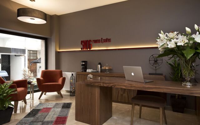 SNOG Rooms & Suites