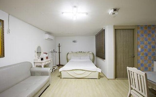 Gapyeong SN Luna Pension