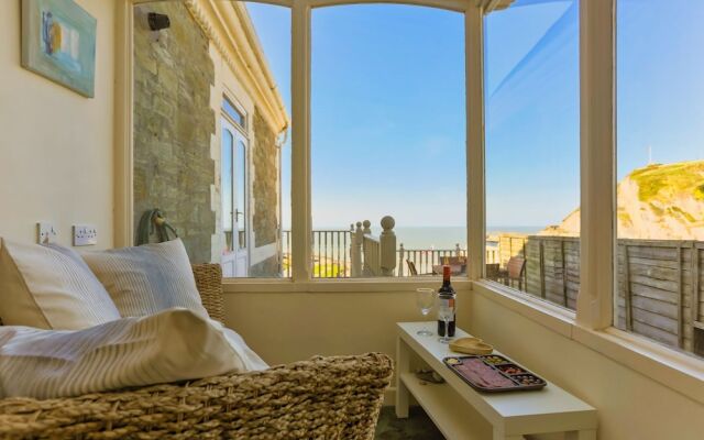 Ilfracombe Raphael 2 Bedrooms