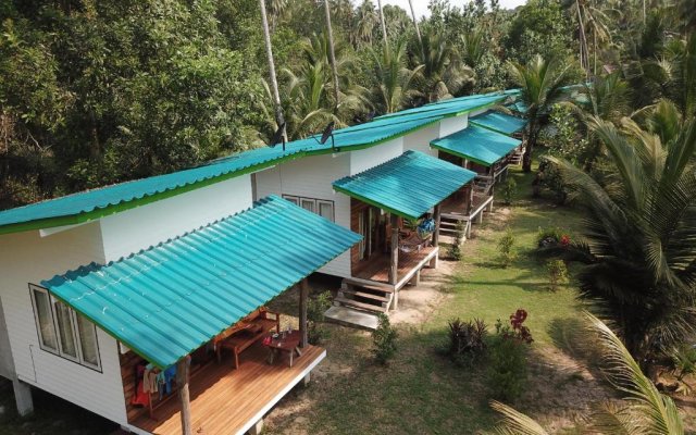 Suan Maprao Ko Kut Resort (SHA Extra Plus)