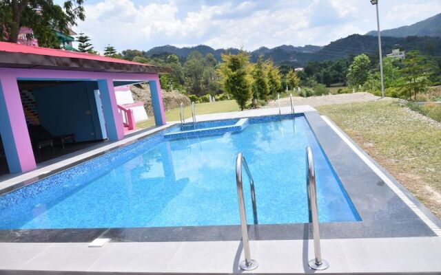 Sunshine Courtyard Resort