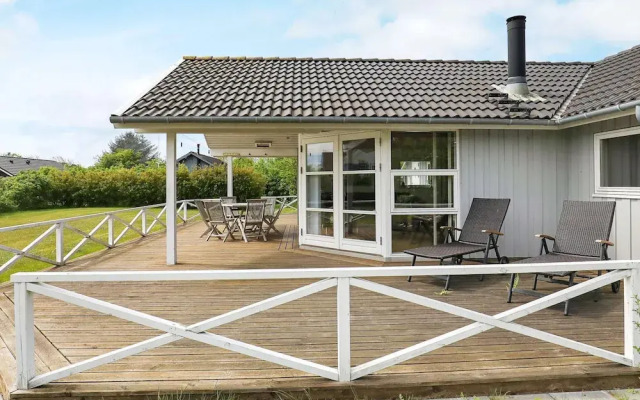 8 Person Holiday Home in Lemvig-by Traum