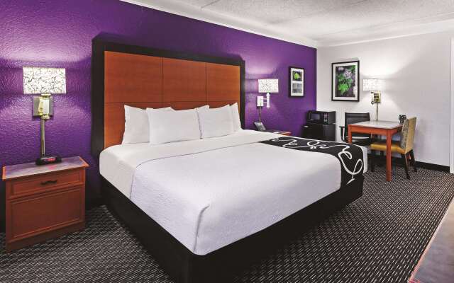 Travelodge by Wyndham Houston Cy-Fair