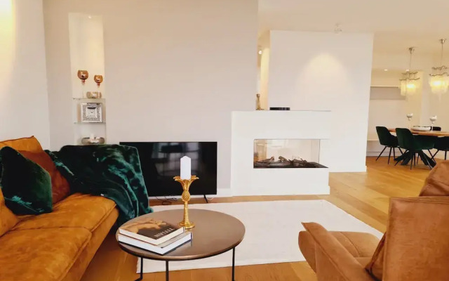 Penthouse Diamond View at Yacht Harbour