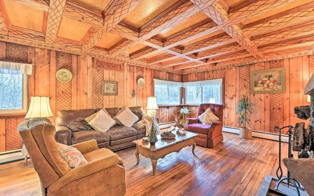 Old Time Catskill Mtn Retreat, Handcrafted Cabin!