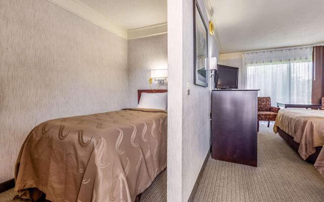 Quality Inn Lakefront