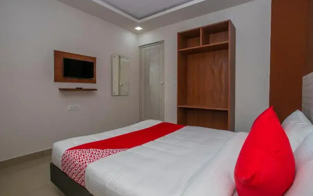 Varcity Phi Pavilion By OYO Rooms