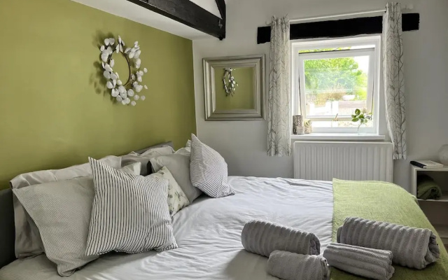 Swift Cottage