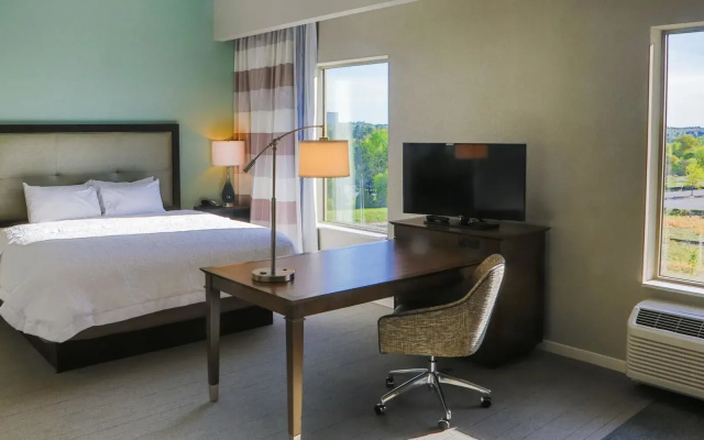 Hampton Inn & Suites Charlotte/Ballantyne