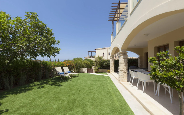 Aphrodite Hills Rentals – Apartments