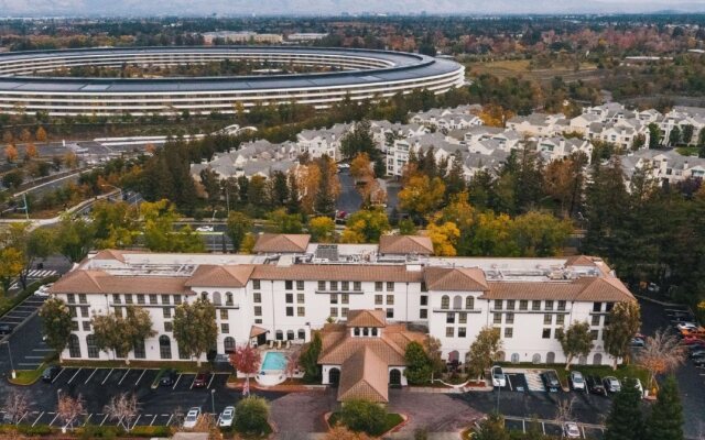 Hilton Garden Inn Cupertino