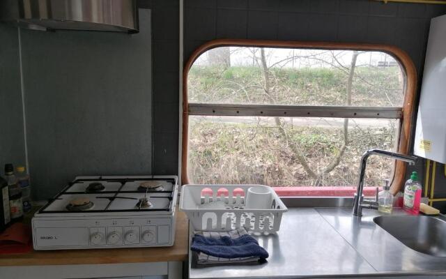 Botel La Vecchia (LY1992)