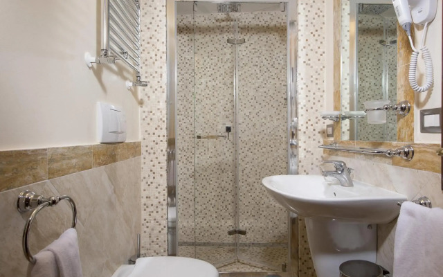 Hotel Teatro Pace
