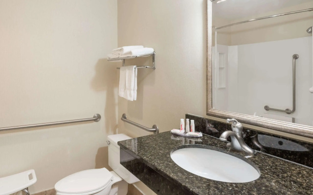 Baymont by Wyndham Indianapolis South