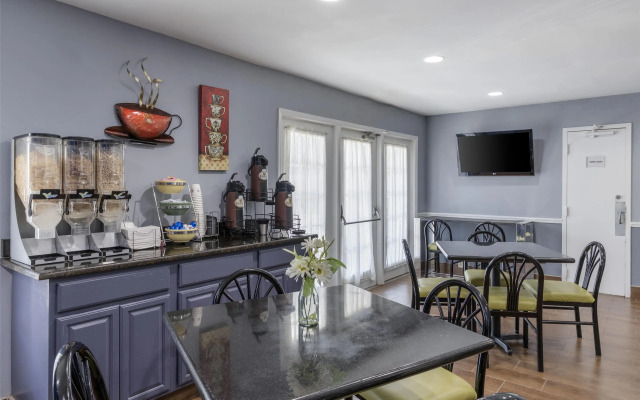 SureStay Plus Hotel by Best Western Asheboro