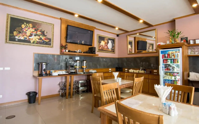 Alexander Hotel Patong