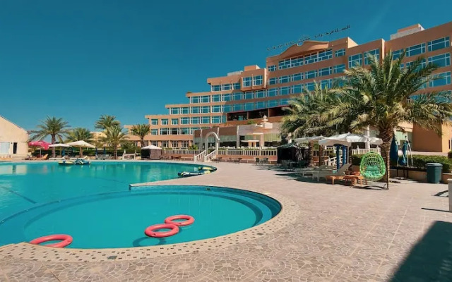Al Salam Grand Hotel & Resort