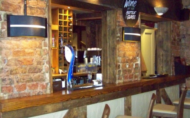 Waterford Lodge Hotel