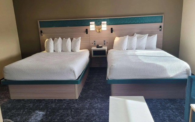 Best Western Plus Altoona Inn