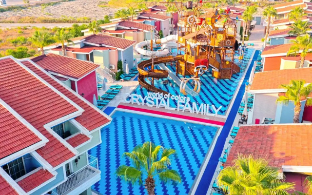 Crystal Club World of Colours - All inclusive