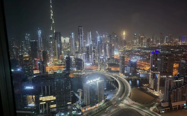 Stylish 1br - Extra Bed With Burj Khalifa View