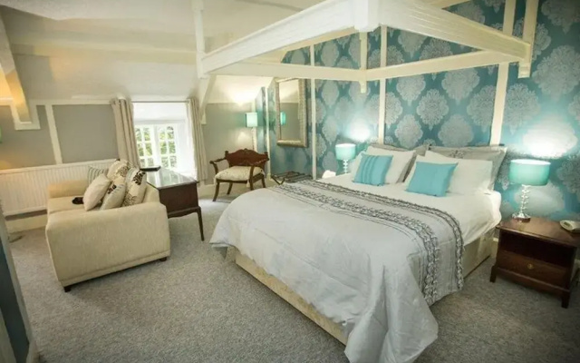 Hardwicke Hall Manor Hotel