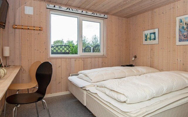 Quaint Holiday Home in Hemmet Jutland With Indoor Whirlpool