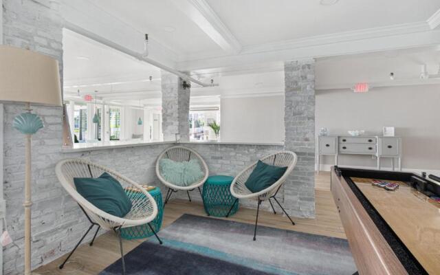 The Cove at Rockport Hotel