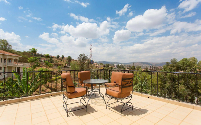 Golf Hills Residence Hotel