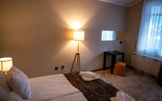 Riverside Boutique Hotel