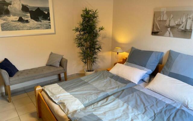 Buxbuddies Captains Inn