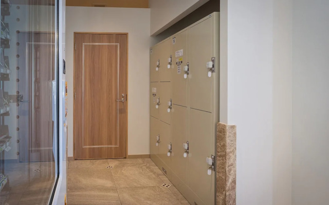 Kariyushi LCH Resort