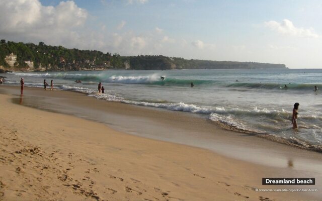 ZEN Premium Uluwatu Complex
