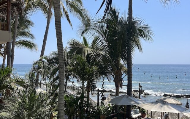 Los Corales